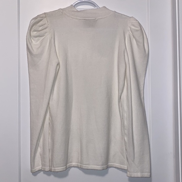 Cyrus White Cut Out sweater - Picture 2 of 3